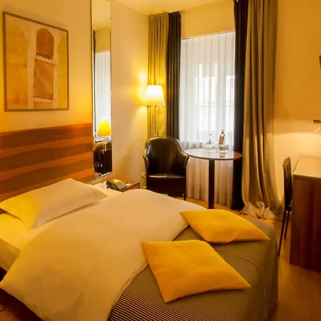 Hotel Plaza