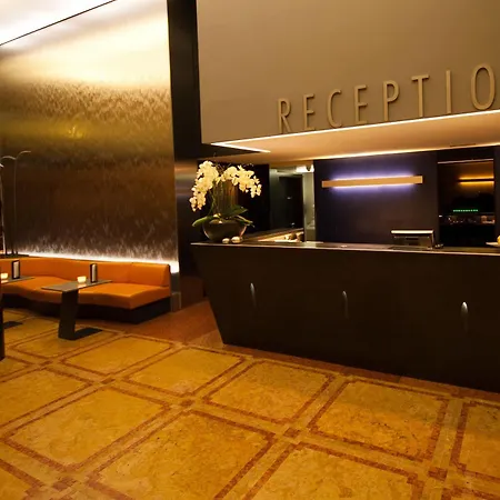 Plaza 4* Zürich