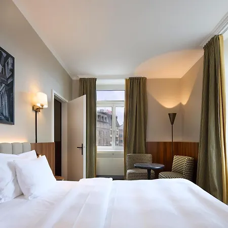 Hotel Plaza
