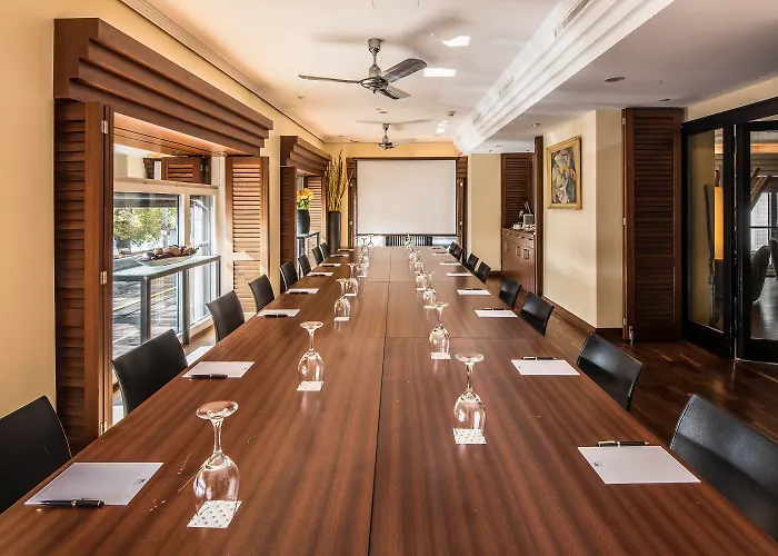 セントラル プラザ ホテル