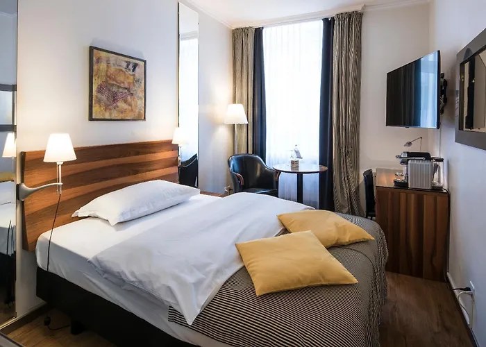 Plaza 4* Zürich