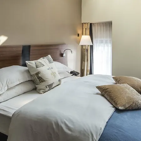سنترال بلازا 4*